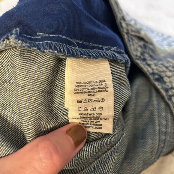 Free People 100% cotton tribal Patterned Denim Mini Skirt Size 8 - Picture 7 of 7